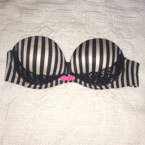 Strapless Victoria secret bra 💜🎉3/$20🎉💜